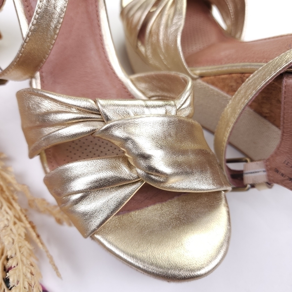 Corso Como Cream Gold Platform Wedge Sandals Sz 8½m - Picture 2 of 14